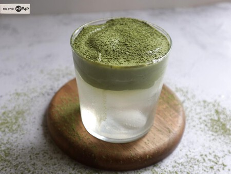 Nube de matcha y coco, receta de la bebida cremosa que está conquistando las cafeterías de todo el mundo