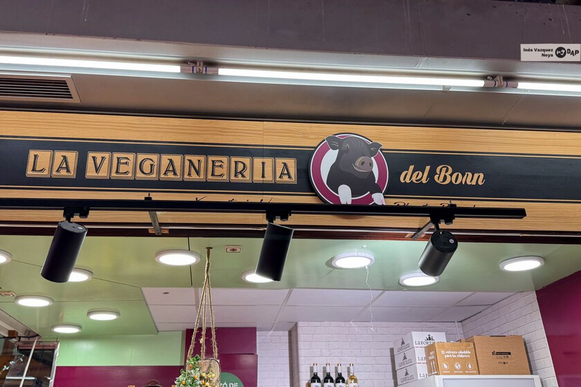 La Veganeria del Born quiere desafiar a la industria cárnica desde el corazón de Santa Caterina: “Hay gente que pasa por allí y nos mira con mala cara”