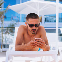 ¿No desconectas del trabajo en vacaciones? Enhorabuena, ya formas parte de la mayoría 