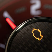 Se me encendió el testigo de falla en el motor, ¿cuántos km puedo recorrer así?