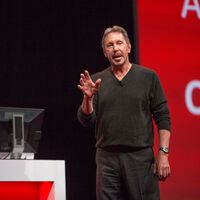 Há ricos que compram mansões e, depois, há Larry Ellison, que compra bairros inteiros para seus funcionários 
