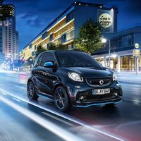 Mercedes-Benz acoge en la familia EQ a los smart EQ fortwo y forfour edition nightsky