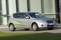 Kia Cee'd Hybrid Concept, otro compacto híbrido a la vista