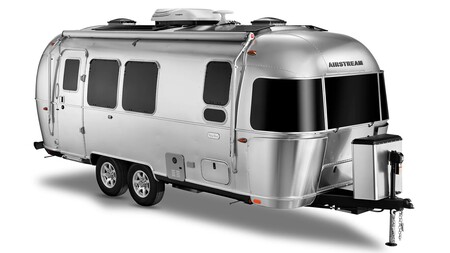 Não sabemos qual modelo Musk usa, mas este Airstream oficial nos dá uma ideia do tipo de trailer em que ele disse estar morando em Memphis