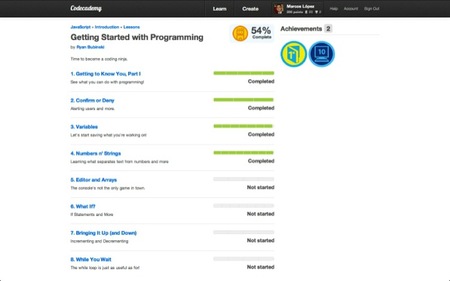 Codecademy es una página para que los peques y mayores aprendan a programar