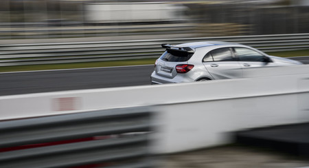 Mercedes-AMG Virtual Race