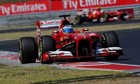 Fernando Alonso se libra de la penalización, Romain Grosjean no