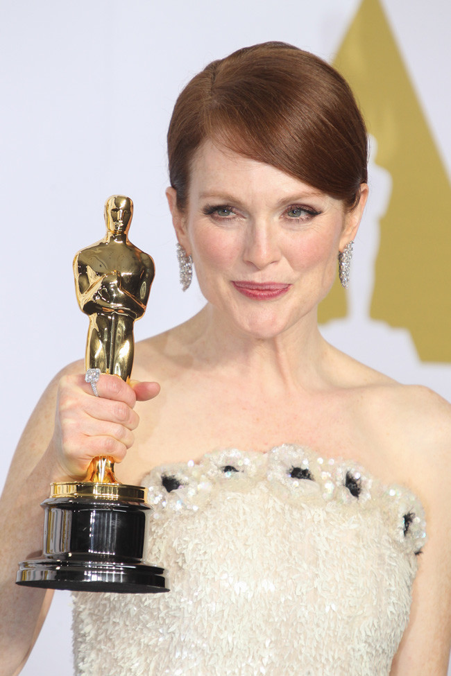 todos-los-vestidos-de-las-mejores-actrices-durante-86-a-os-de-los-oscar