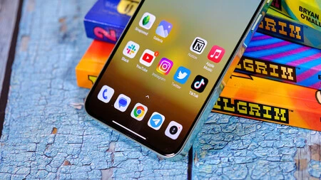 MIUI 14 は、最新のフラッグシップである Xiaomi 13 で優れたパフォーマンスを示しています。ザタカ