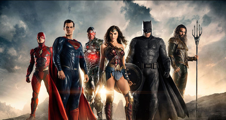 Wonder Woman, Batman y Flash también van por ahí Cazando Gangas