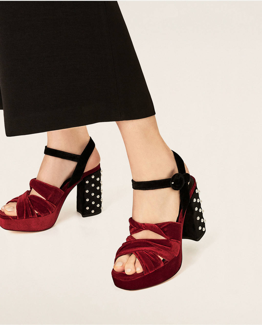 13 zapatos de rebajas de Zara que son amor a primera vista