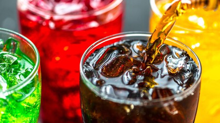 Tu refresco podría costar casi el doble en 2026: así quedaría el nuevo impuesto en México