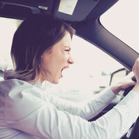 El coche autónomo necesita reconocer a los conductores agresivos para sobrevivir al tráfico humano