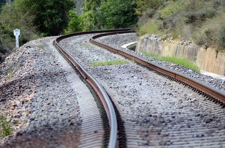 ¿Puedo viajar al extranjero estando en paro? Estas son los cuatro supuestos que deberás notificar y sus consecuencias