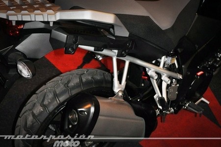 Suzuki V-Strom 1000 2014