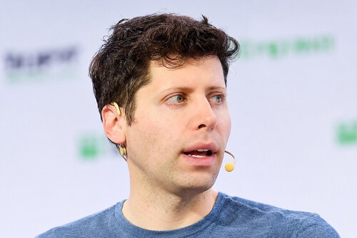Sam Altman, CEO de OpenAI: "no encuentro palabras lo suficientemente dramáticas para describir el problema que se avecina" 