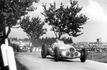 Mercedes-Benz W125, la vanguardia de la técnica