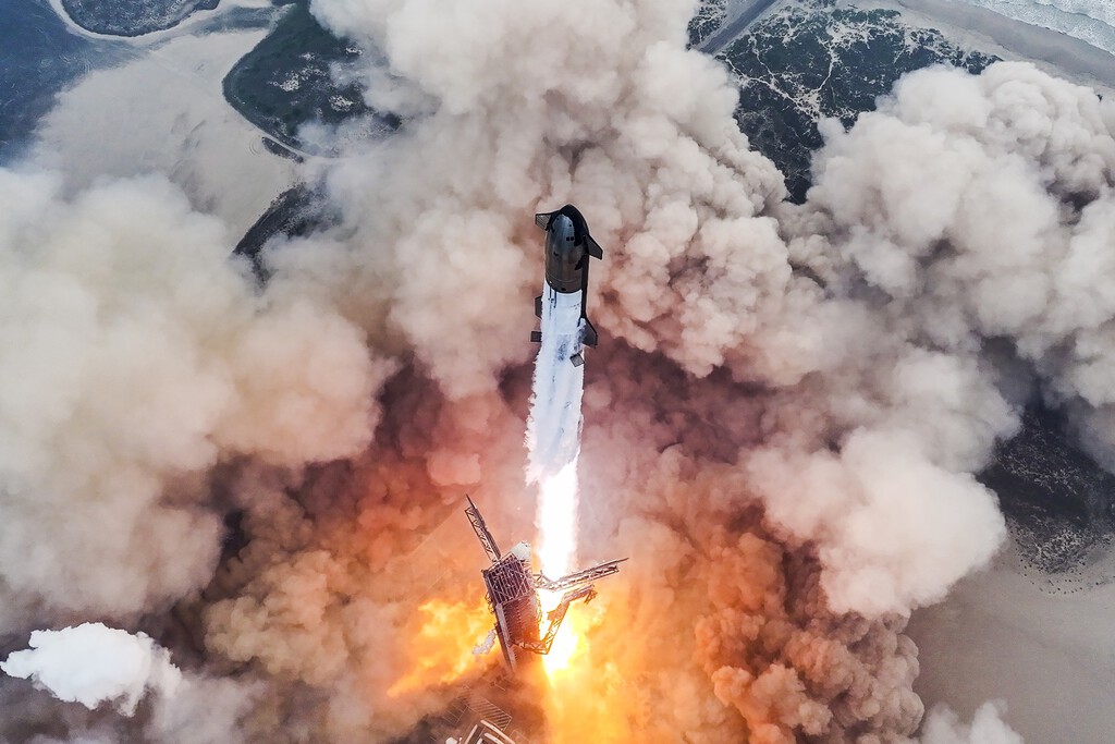 SpaceX acaba de dejar a su competencia en la prehistoria: Starship está a un paso de ser un cohete 100% reutilizable