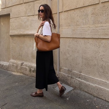 Los cinco pantalones culotte de Zara que agotan las pijas clásicas de 50 para trabajar frescas, cómodas y elegantes