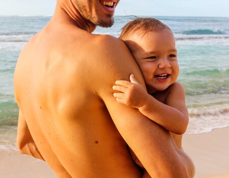 Esta depiladora de Braun está diseñada para chicos y es el regalo ideal para los padres más coquetos (además esta rebajadísima)