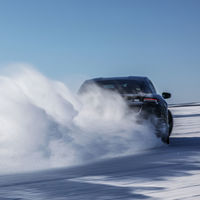 Porsche Taycan se somete a pruebas extremas de -35° y hasta 50° de temperatura 
