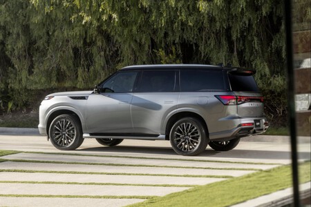 Qx80 Autograph 3
