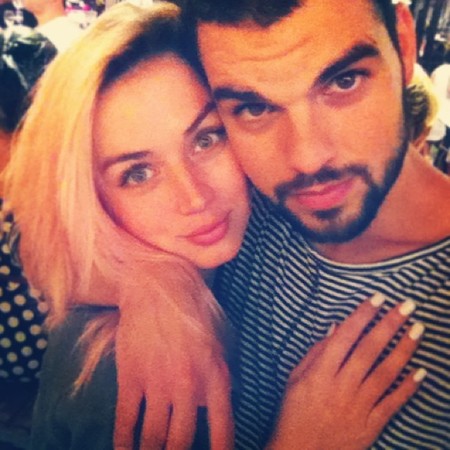 Ana de Armas vuelve a tener el corazón contento