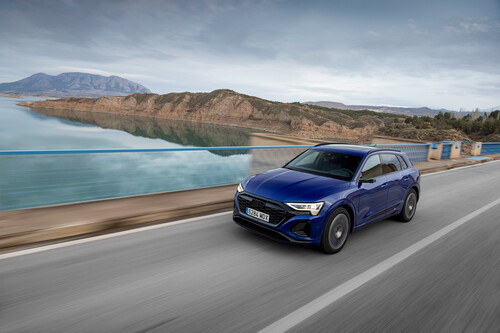 Probamos el Audi Q8 e-tron: un SUV eléctrico que cambia de nombre, mejora la autonomía y empata en calidades