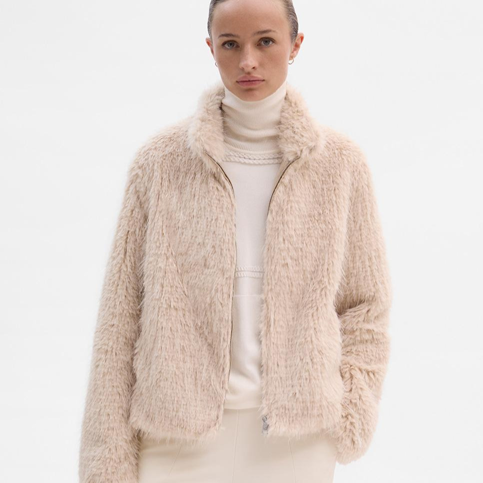 Simorra
Chaqueta de mujer corta de pelo