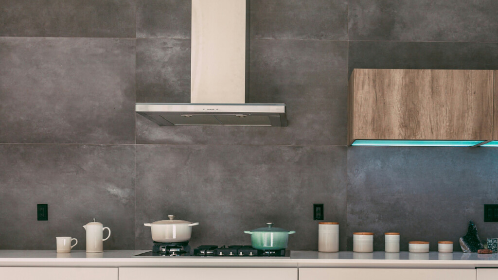 Tener una cocina sin campana extractora es posible: este invento elimina olores y ruido mientras ganas en espacio 