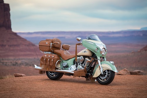 Llega la Indian Roadmaster Classic 2017, la nueva viajera que quiere dominar las carreteras