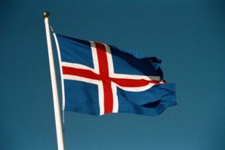 WikiLeaks / El Parlamento de Islandia estudia demandar a VISA y MasterCard