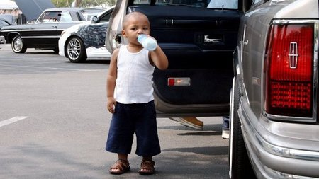Viajar en coche con niños y bebés: preguntas con respuesta