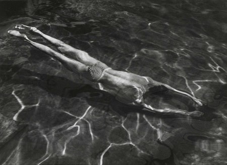 André Kertész, Annie Liebovitz, el pensamiento fotográfico y más: Galaxia Xataka Foto
