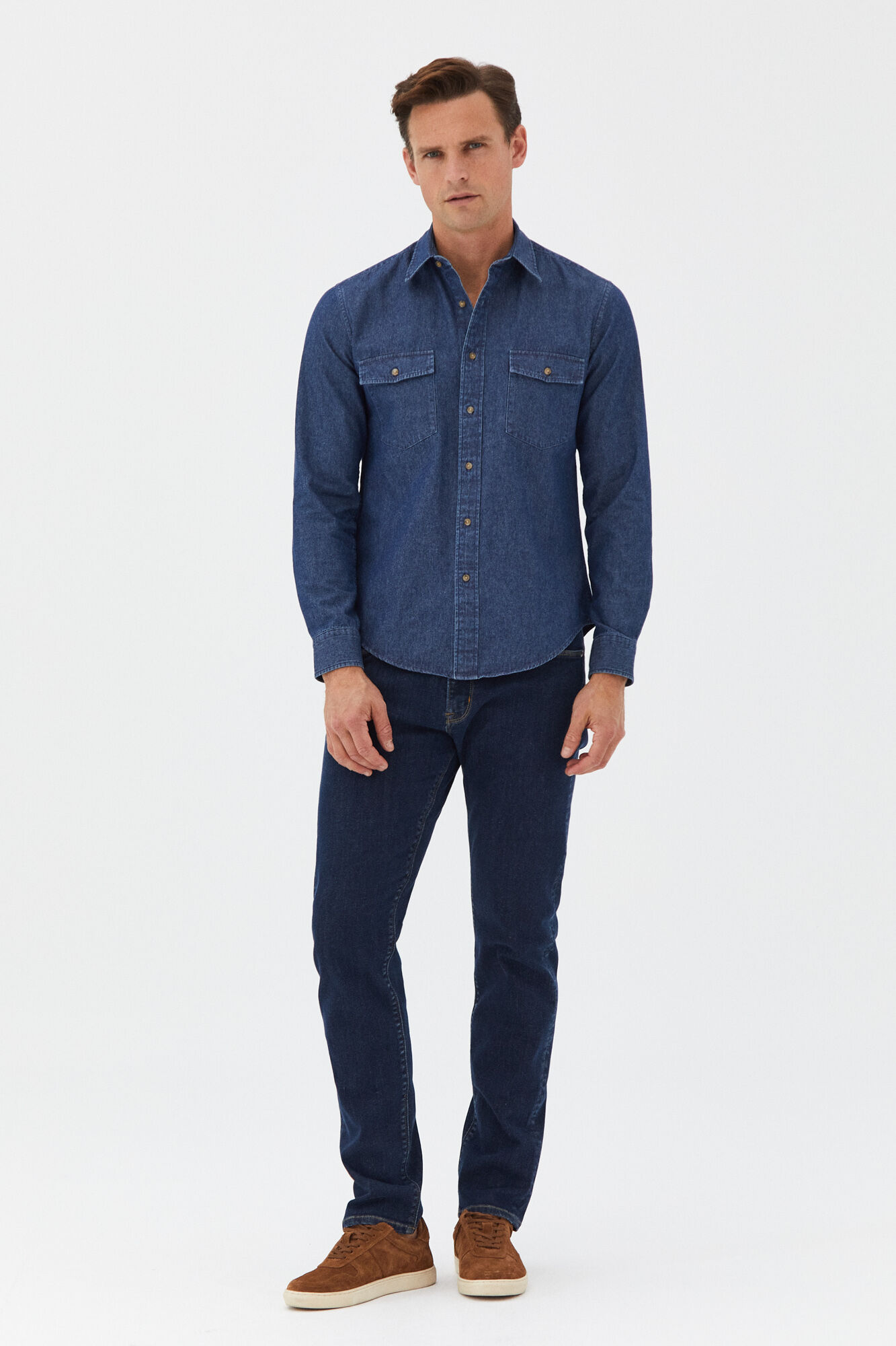 Camisa en denim con bolsillos