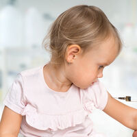 Los pediatras insisten en la necesidad de tener un calendario de vacunación único para todos los niños de España 