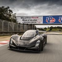 ¡Ojo, superdeportivos! Así ha destrozado el Czinger 21C impreso en 3D el récord del McLaren Senna en Laguna Seca 