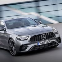 El Mercedes-AMG E 53 4MATIC+ se actualiza por fuera, manteniendo intacto su motor 3.0 de 435 CV y 520 Nm