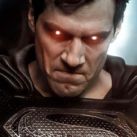Lleva 9 años sin ver la Liga de la Justicia de Whedon y lo único que le gusta es una pulla a su costa. Ahora Zack Snyder admite que tampoco ha visto el Superman de James Gunn 