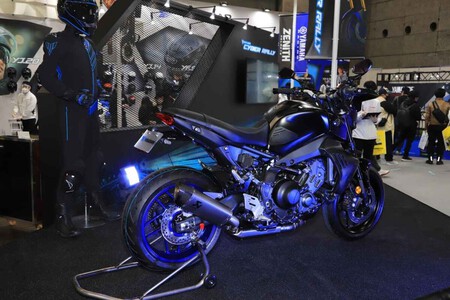 Yamaha Mt 09 Cyber Rally 004
