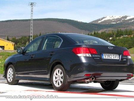 subaru-legacy-madrid-04