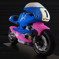 ¡Sorpresa! La unidad número 11 de la Britten V1000 existe pero es una moto a escala real hecha con piezas de LEGO