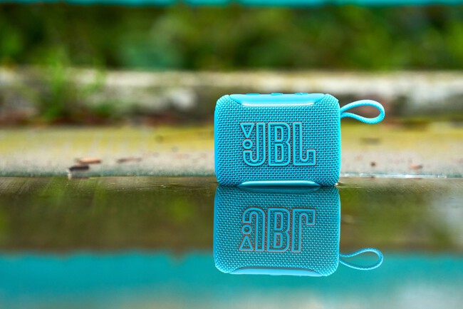 Ls Jbl Go5 Lifestyle Turquoise Dsc09144 X2 1