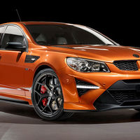 El Holden Commodore se despide por todo lo alto con el HSV GTRS W1: 635 CV de humo y alma de Corvette