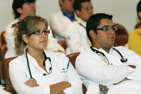 Nueva ley de servicios profesionales: se eliminará la colegiación obligatoria y las reservas de actividad