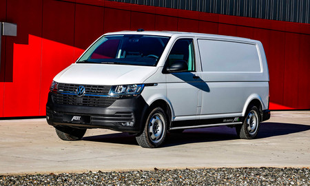 La Volkswagen Transporter eléctrica de ABT ya está a la venta en algunos mercados europeos, desde 459 euros (al mes)