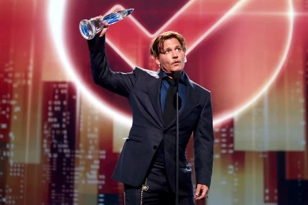 People's Choice Awards 2017 | 'Buscando a Dory', Ellen DeGeneres y Johnny Depp entre los triunfadores