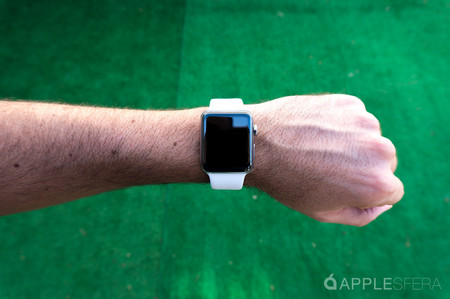 El Apple Watch cada vez se vende más, ya es el tercer wearable del mercado según IDC