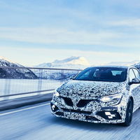El nuevo Renault Mégane R.S. se entrena en la nieve, previo a su debut en Frankfurt