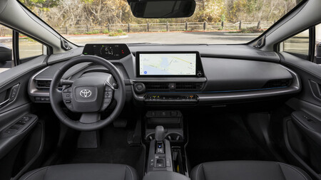 Toyota Prius 2023 6